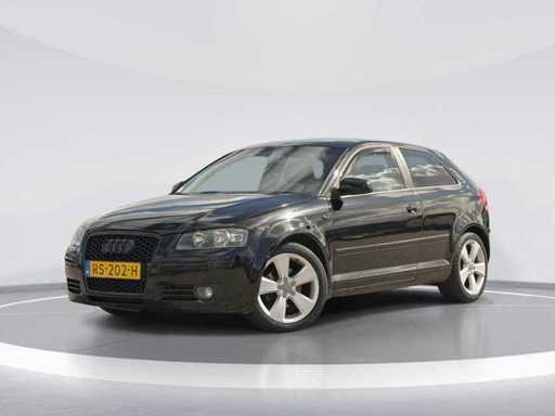 Audi A3 2.0 FSI Attraction | RS-202-H i