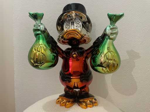 Scultura di Paperon de' Paperoni