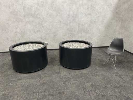 2x verrijdbare plantenbak Ø100