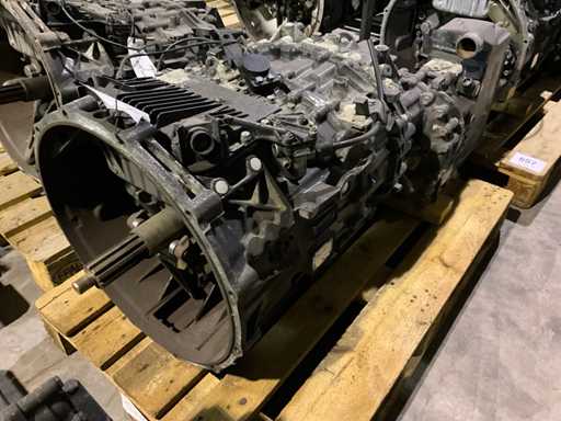 HOMME boîte de vitesses ZF ASTRONIC