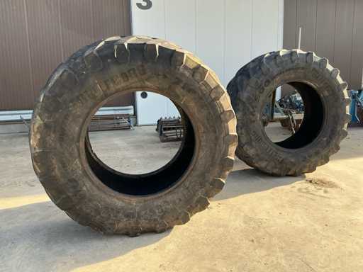 Trelleborg TM900 710/75R42 Band, wiel en velg