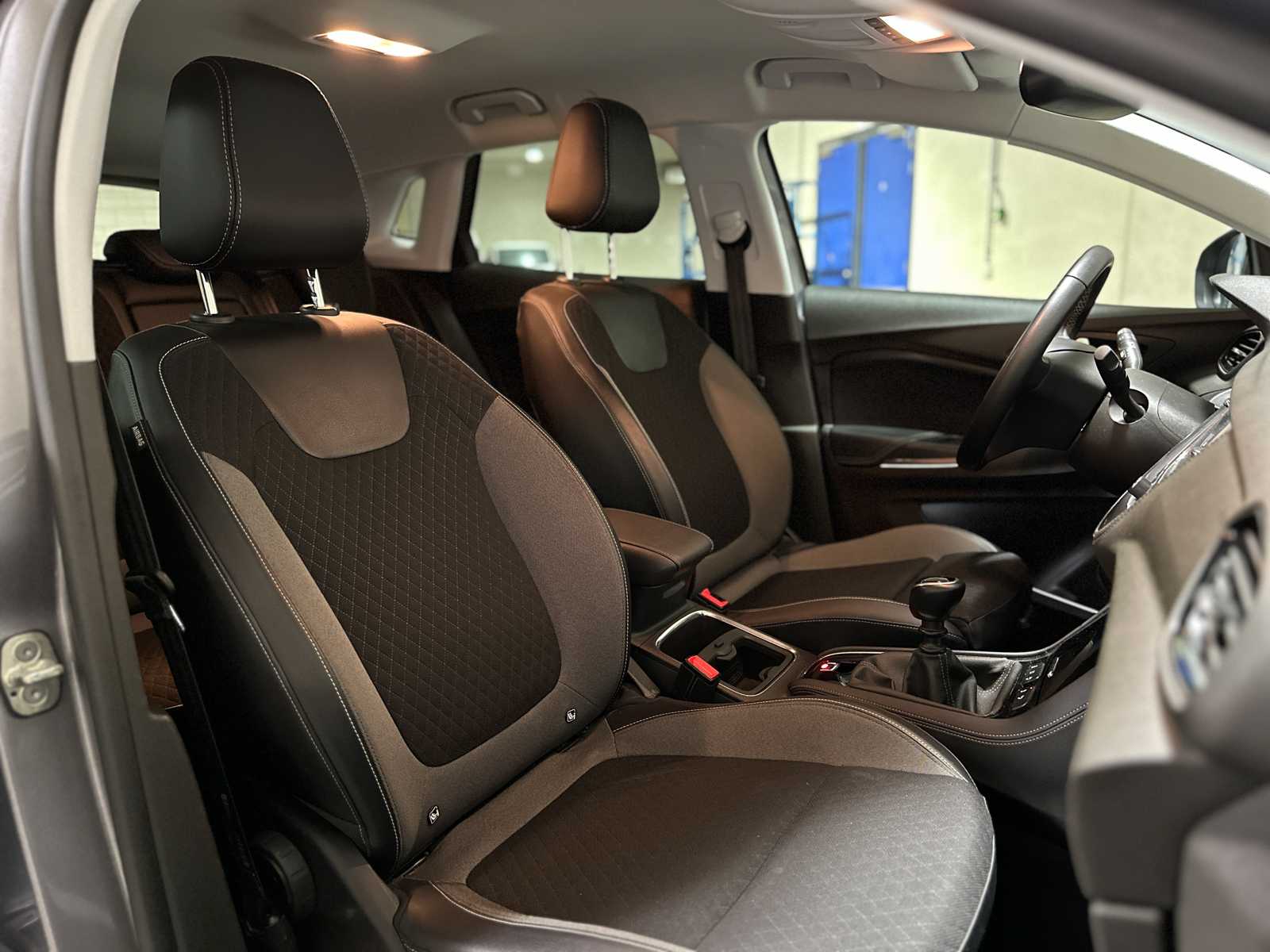 Opel Grandland X 1.2 Turbo Business Executive 131pk 2020 (Origineel-NL + 1e eigenaar), H-882-PB