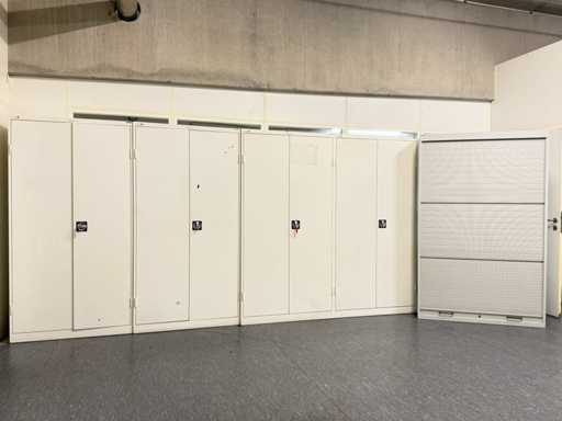   Lot of workshop cabinets 
