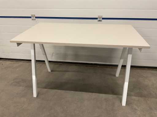 Desk (120x70cm) (3x)