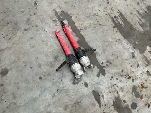 Lancages d’incendie (2x)