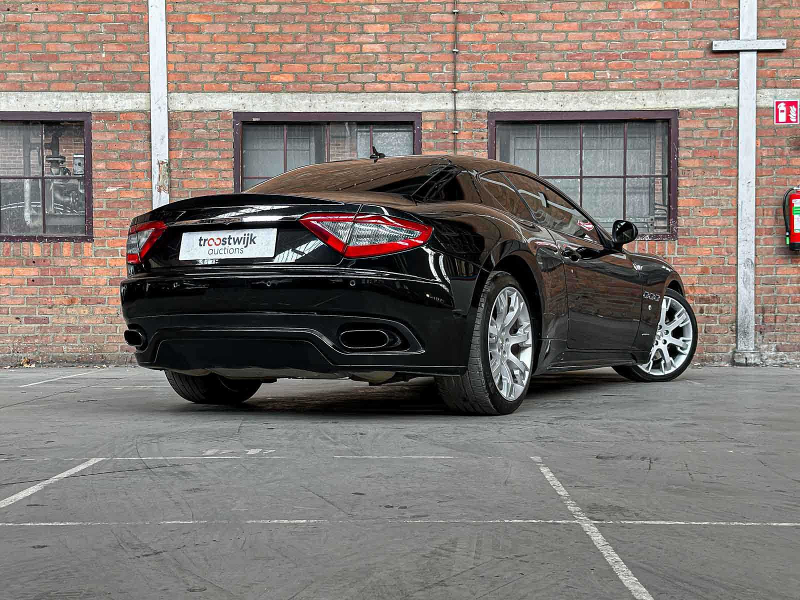 Maserati GranTurismo 4.7 V8 460pk 2016