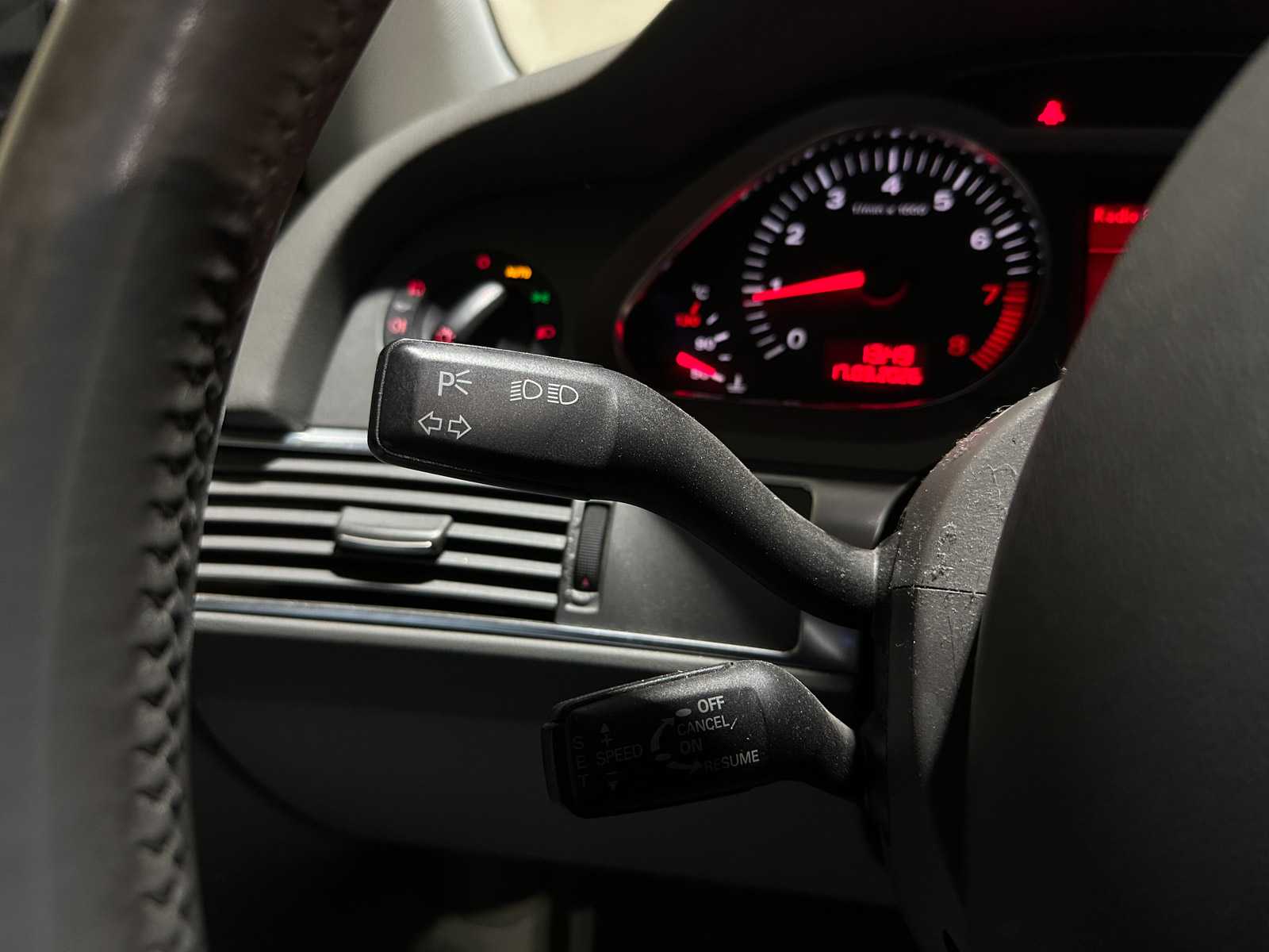 Audi A6 Avant 2.4 Pro Line 177pk 2008 (Origineel-NL), 64-ZD-ZL