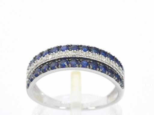 Pierścionek z białego złota z diamentami i szafirami