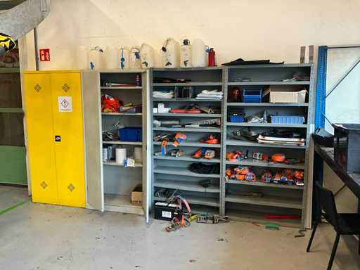 Werkstattschrank (4x)