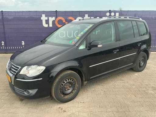 2007 - Volkswagen - Touran - 2.0 TDI Highline - Passenger car