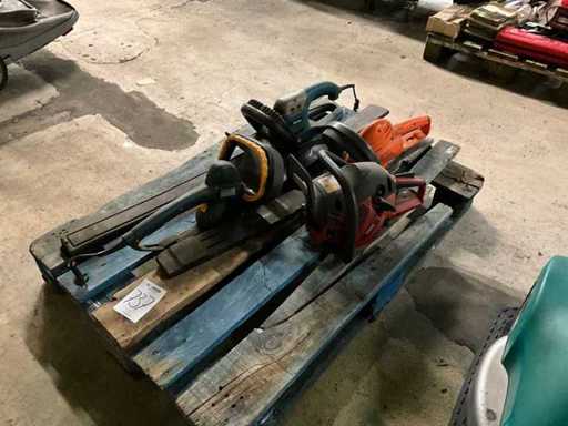 Pallet of various garden tools