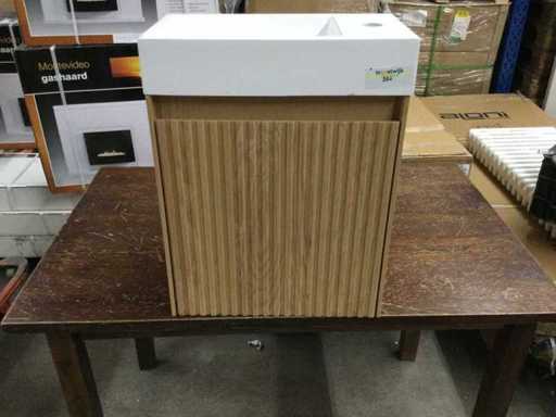 Fontaine avec meuble