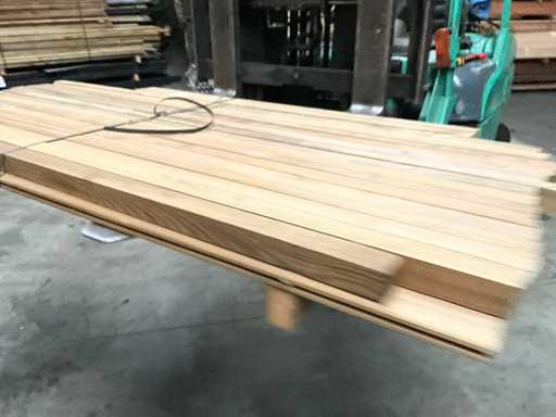 Douglas tuinpaal - 180x5x5 cm (15x)