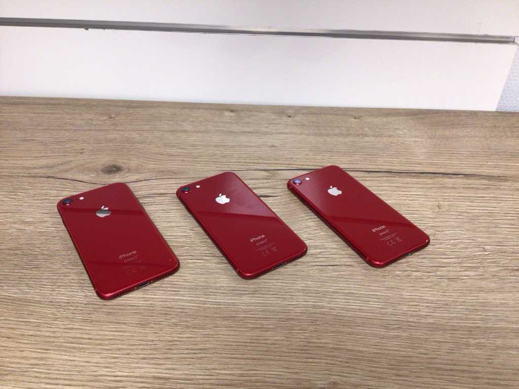 Apple iPhone 8 256GB Red (3x)