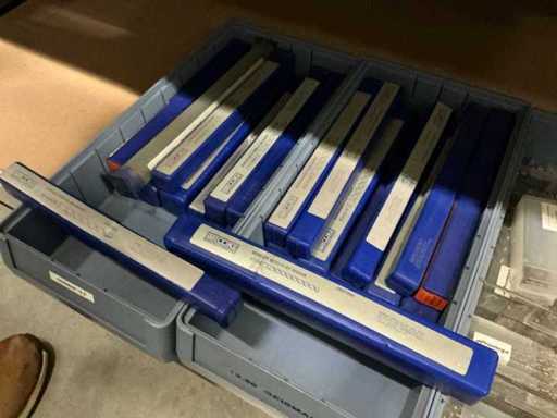 Batch of metal drills