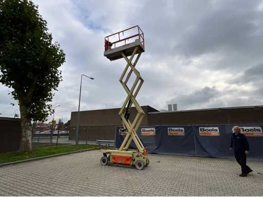 Podno?nik koszowy JLG 2030ES 2014