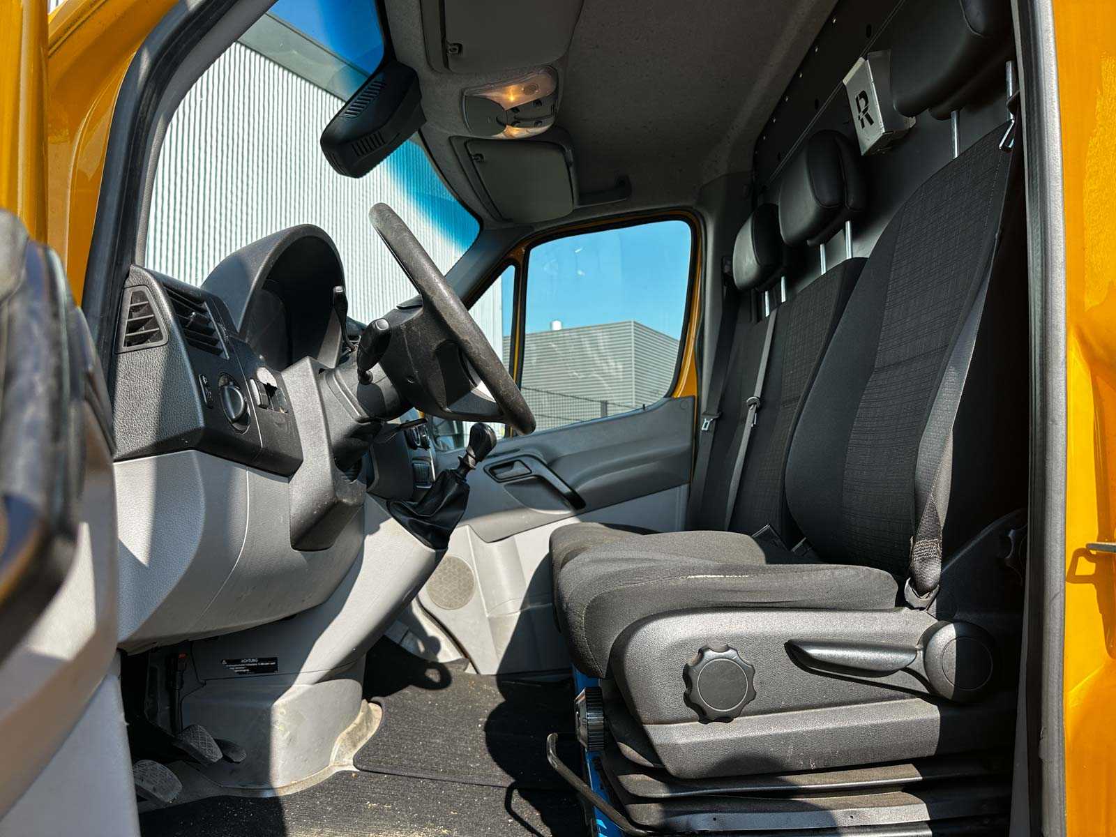 Mercedes-Benz Sprinter 516 2.2 CDI 366 EHD 161pk 2017 Bedrijfswagen, V-534-HK