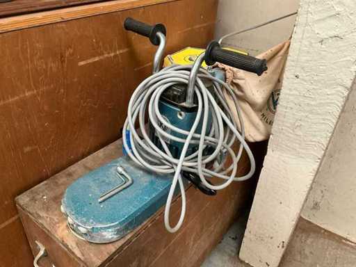 Applications spéciales du plancher ponçable Kunzle & Tasin Pecasus 1994