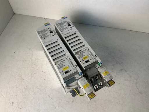 Lenze E82EV152_4C200 Frequentieregelaar (2x)