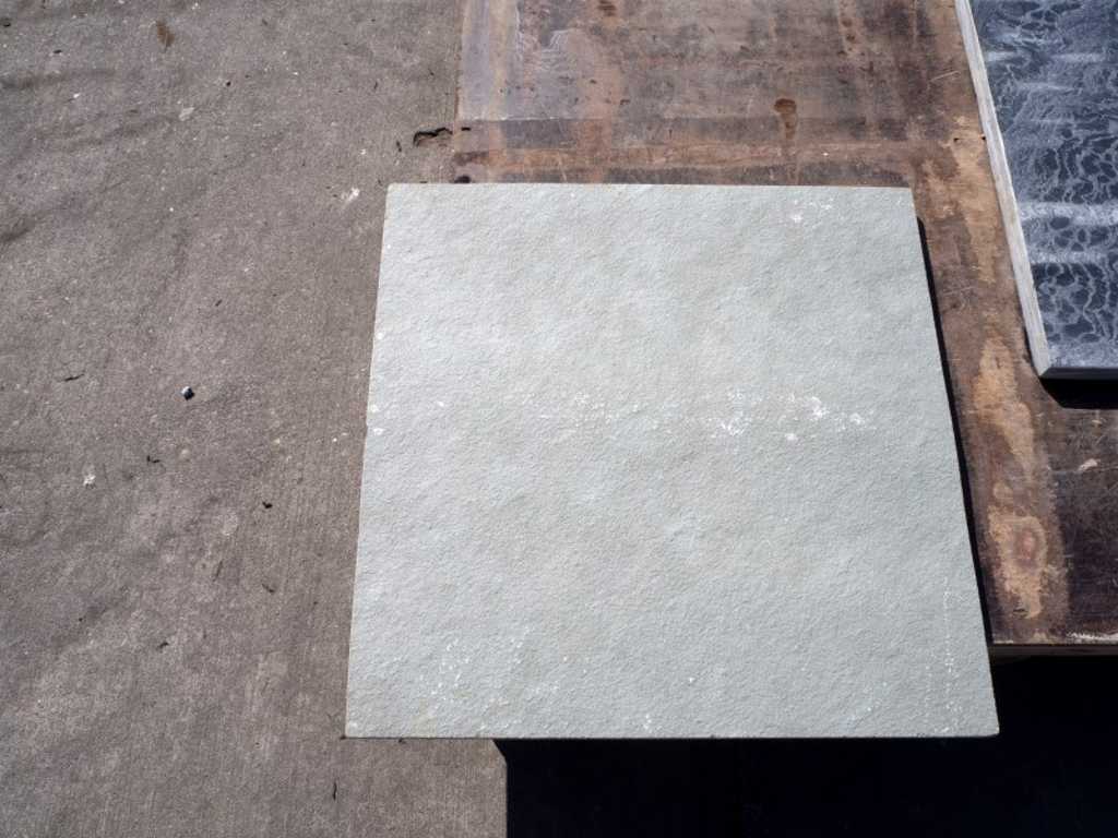 Natural stone tiles 25,9m²
