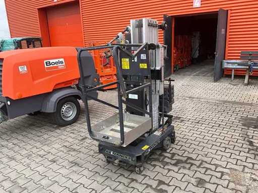 Piattaforma Aerea JLG 25AM