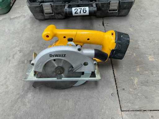 Ferăstrău circular manual DeWalt DW935