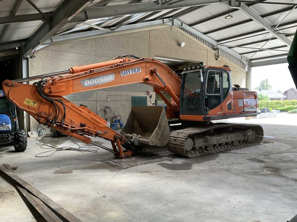 2013 Doosan DX225LC Crawler Excavator