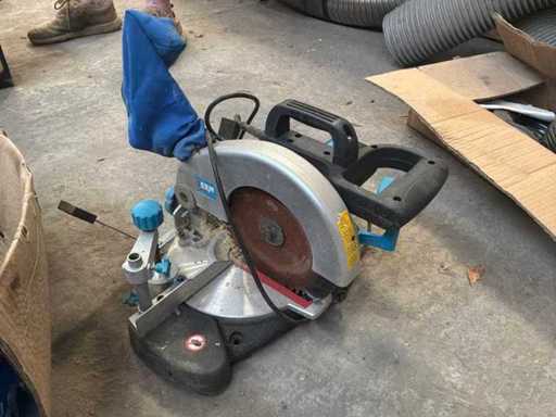 Machine à scie circulaire à coupe transversale Ferm Fkz210