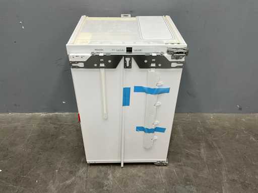 Miele F 32202 i Vriezer