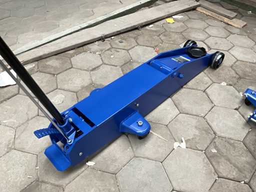 Mammuth FJ10H Garagekrik