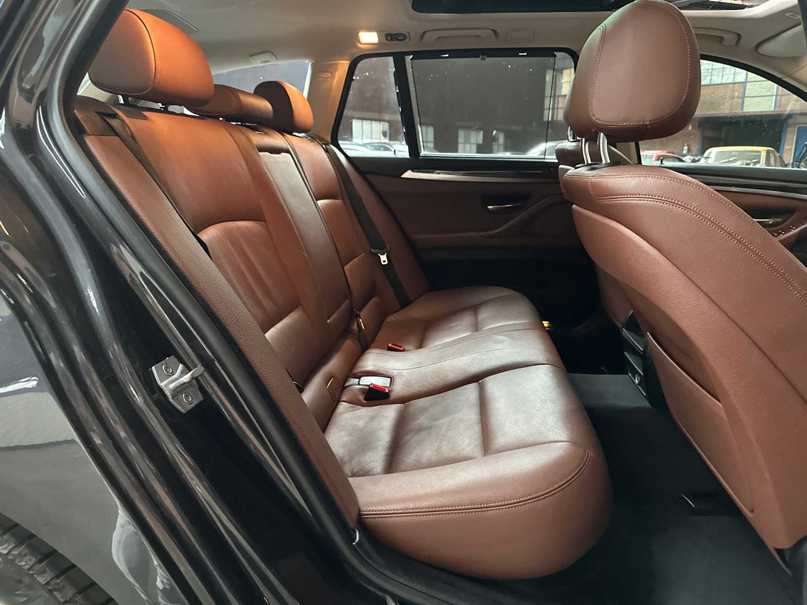 BMW 528i Touring Luxury Edition F11  245pk 2014 5-serie, 6-TZT-71