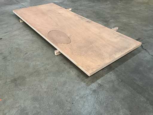 Piastra porta circa 2,2325 m²