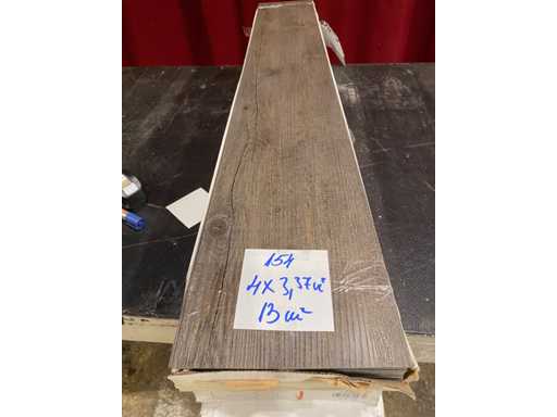 154/ Laminat Podłoga drewniana (13 m2)