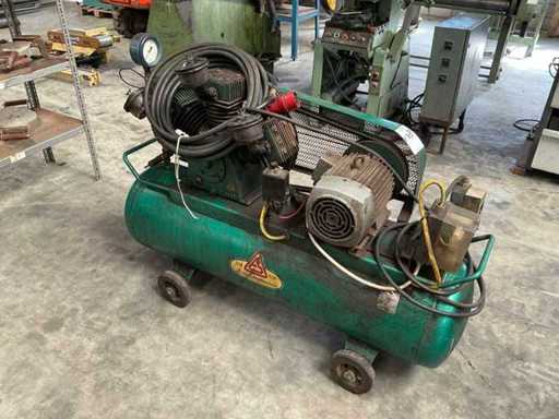 Compresseur d’air FS TA-80