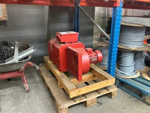 SIEMENS - 2005 - Synchronous servo motor