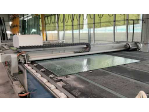 8a657a8c-6486-480a-9f5a-4fb930d69d17.mp4