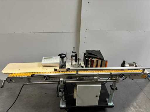 Avery Dennison - ALX924 - Labeling Machine