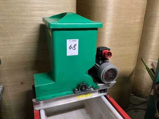 Nelmut Rink SM Grinder