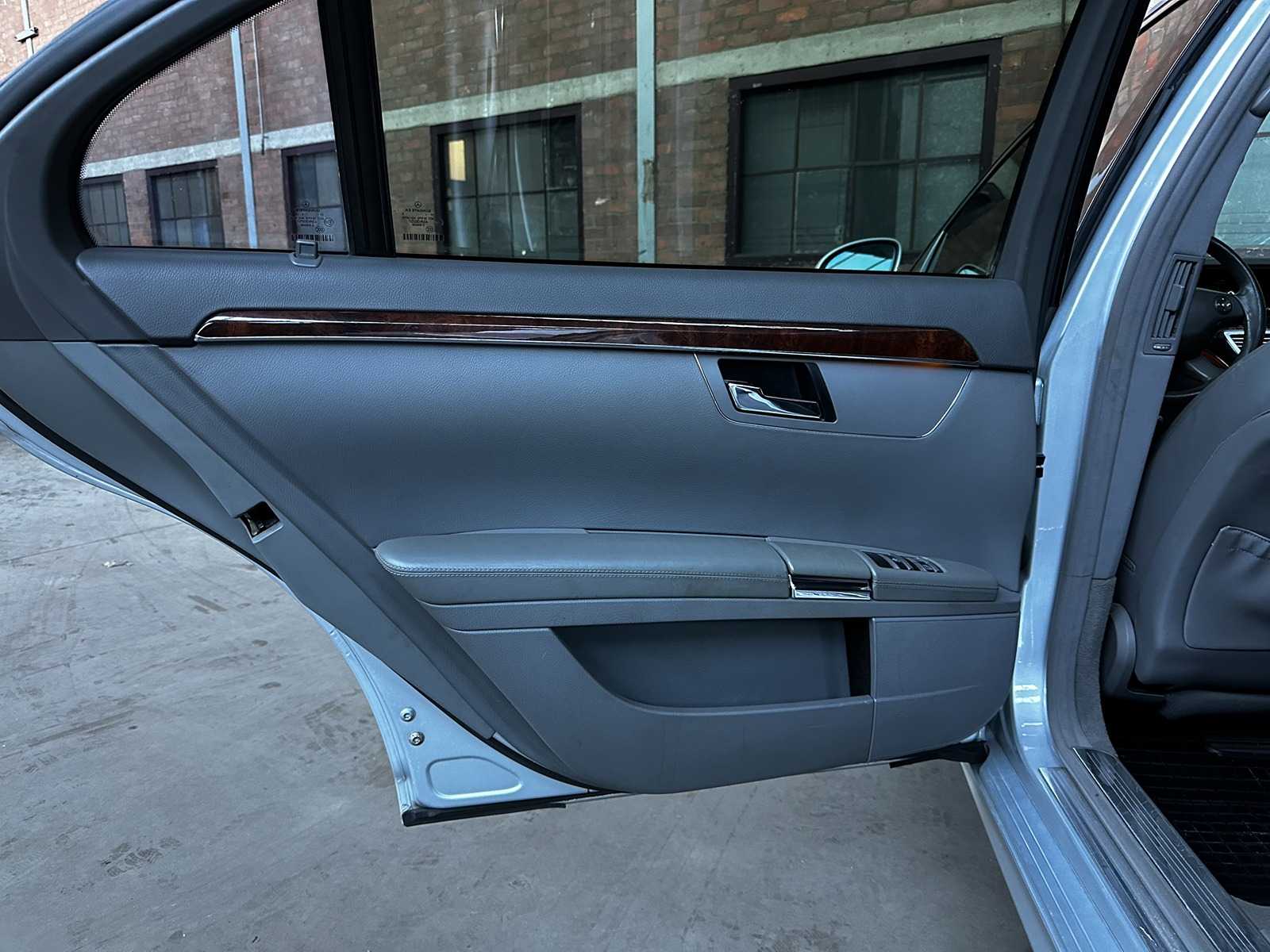 Mercedes-Benz S500 5.5 V8 388pk 2007 Youngtimer S-Klasse W221