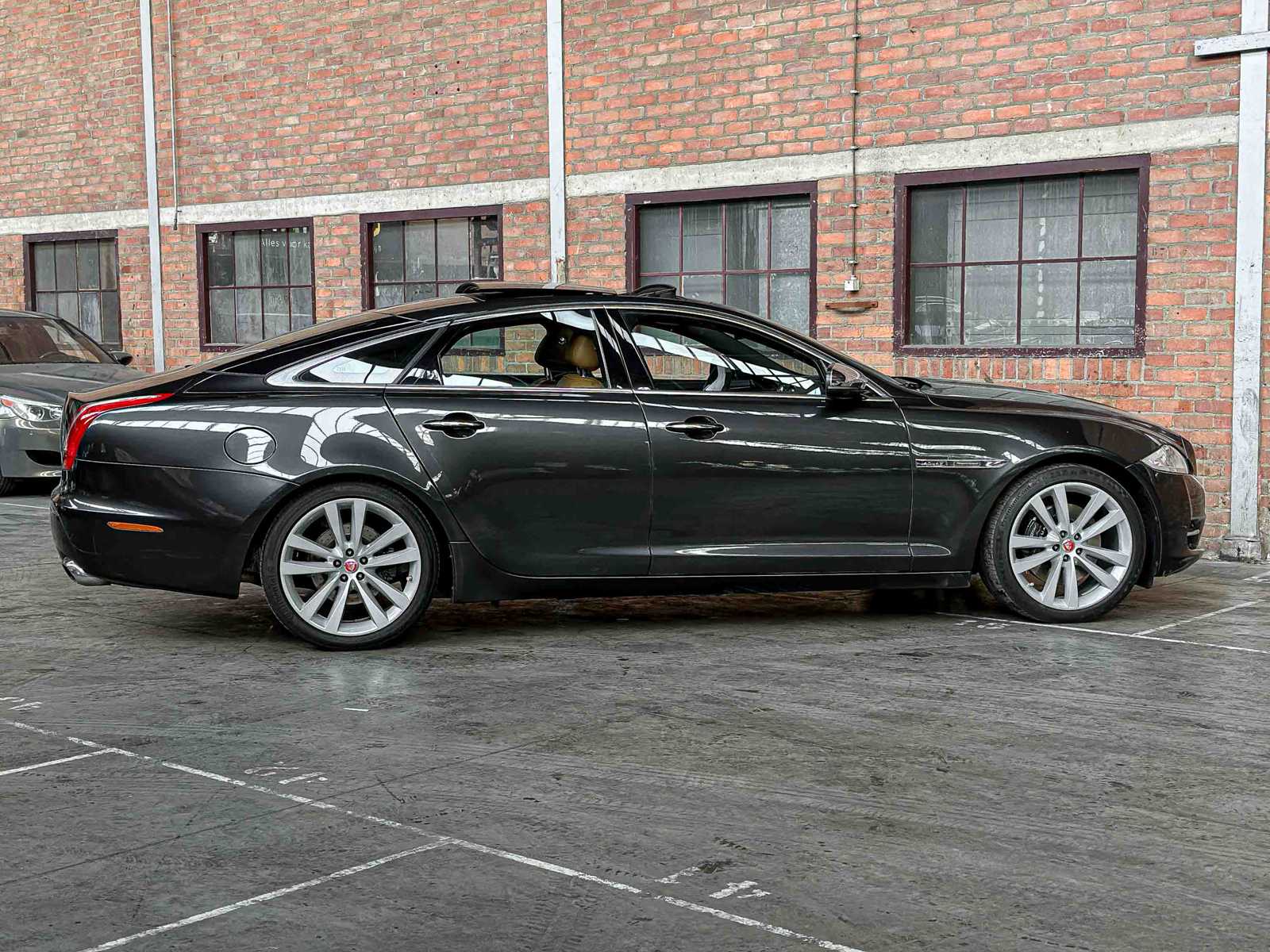Jaguar XJ 3.0 V6D Portfolio 275pk 2012