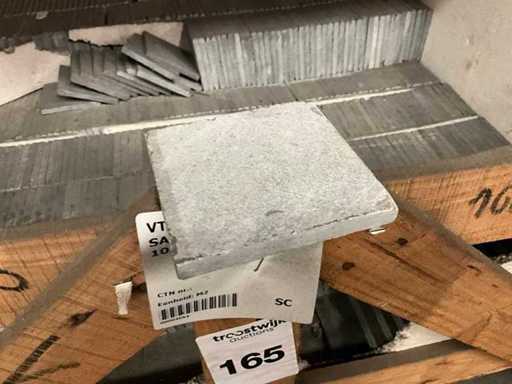 Carrelage de jardin en pierre bleue vietnamienne sablé