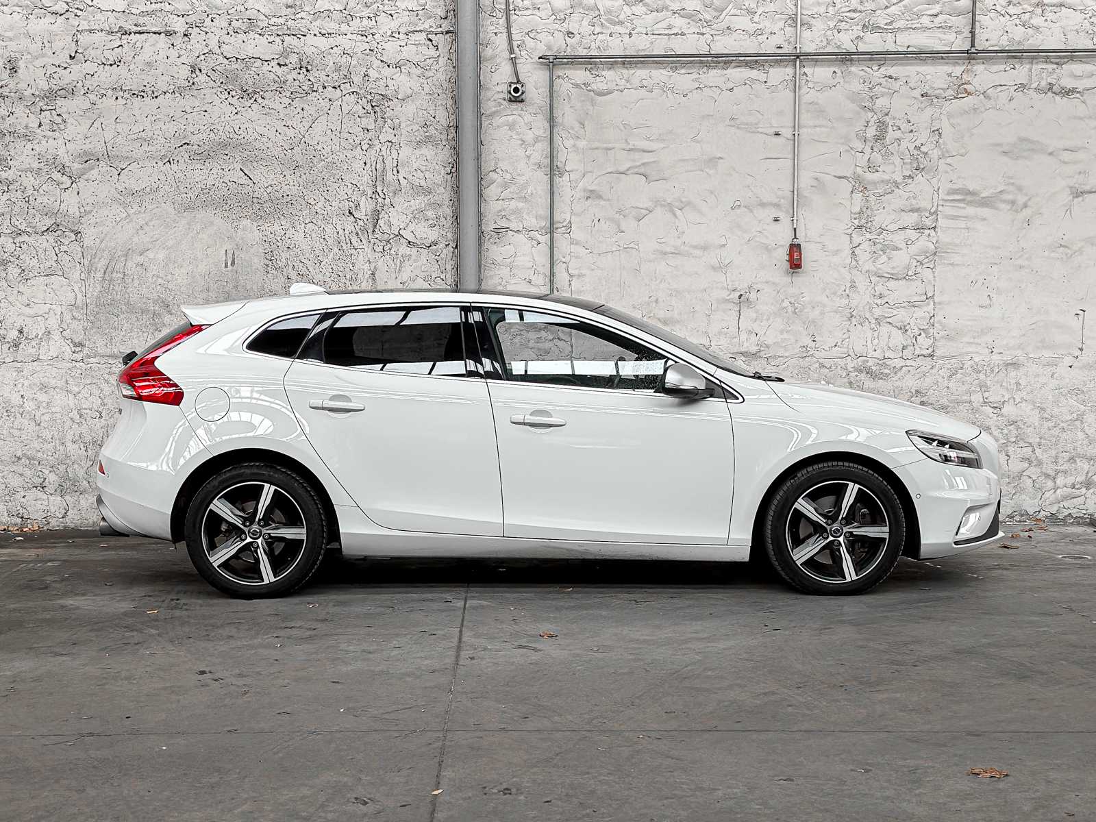Volvo V40 1.5 T3 Polar+ Sport 152PK 2019, G-819-BH