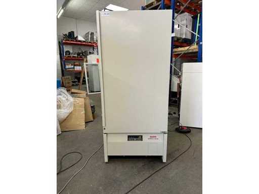   Sanyo MDF-U443 Biomedical Freezer, Laboratory Freezer