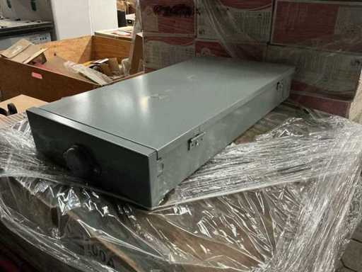 Circuit breaker box (24x)