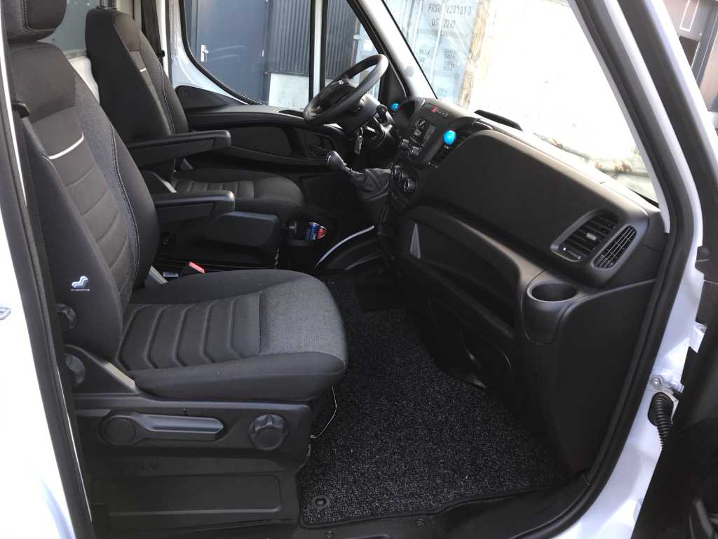 2023 Iveco Daily Leoncino 4x4 Interior and Exterior IAA