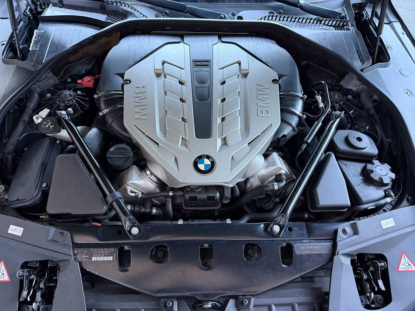 BMW 750Li xDrive 4.4 V8 7-serie 408pk 2012