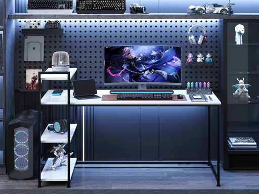 Computerbureau, gamingbureau, gamerbureau met 4 planken