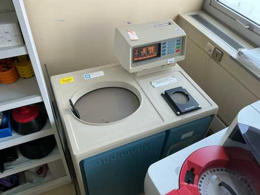 Beckman XL-80 Centrifuge