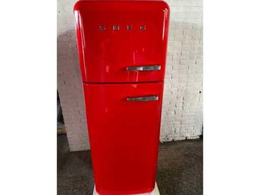 Smeg FAB30LRD6 frigorifero-congelatore Freestanding 294 l Rosso