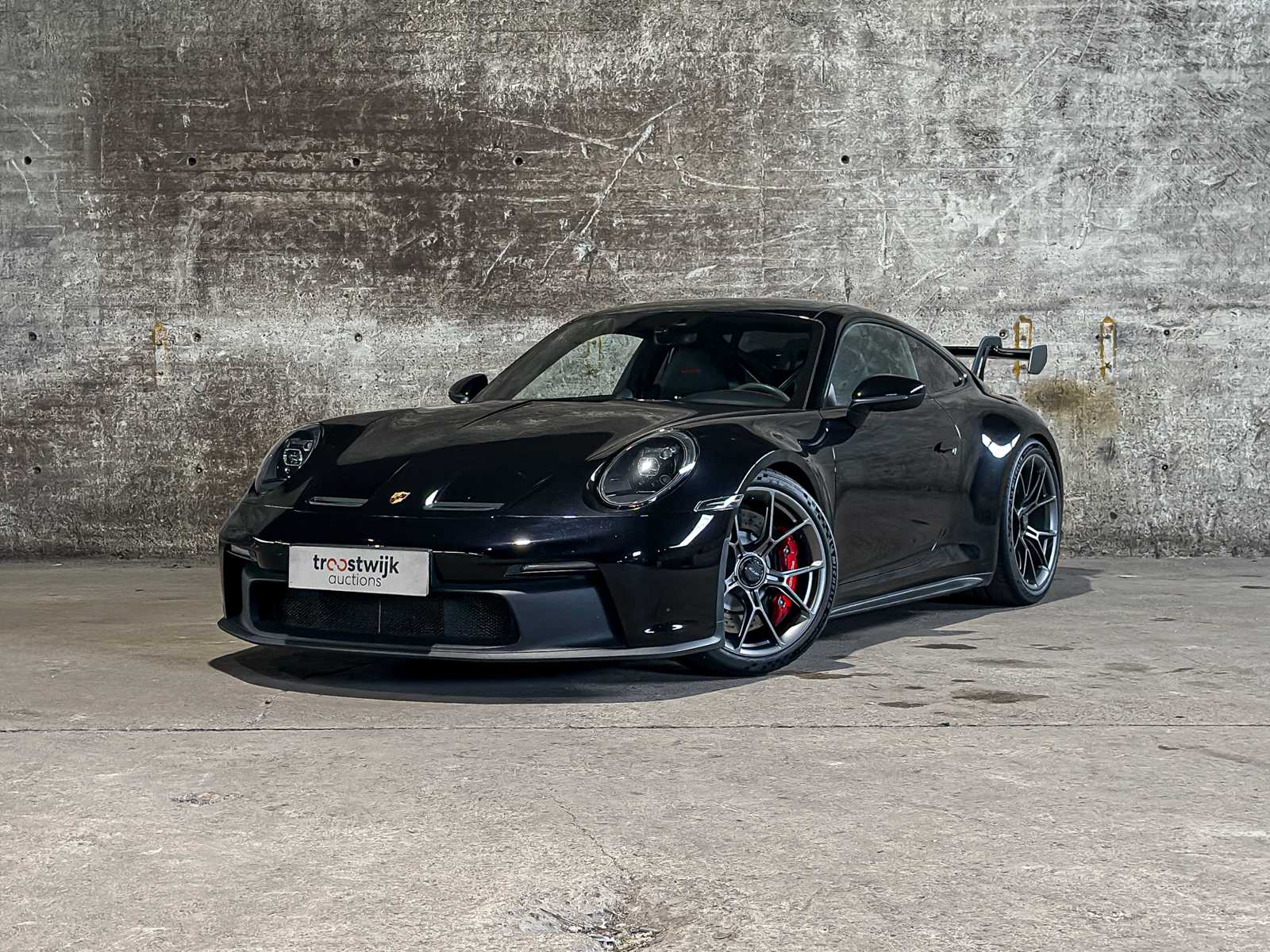 Luxury en sports cars te Milsbeek